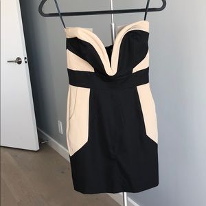 Anilee corset strapless dress, Size 0, brand new